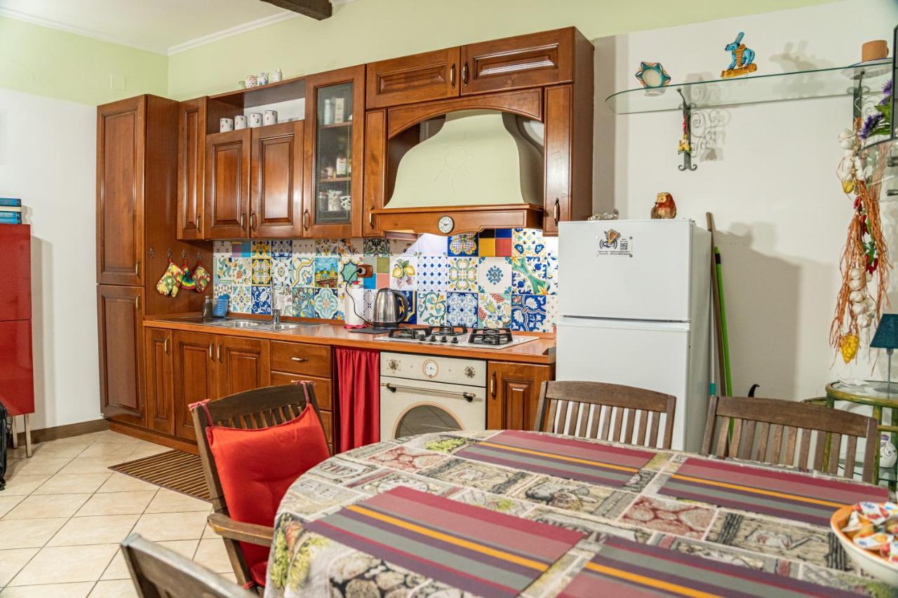 Casarella Chiara Appartement Napels Buitenkant foto